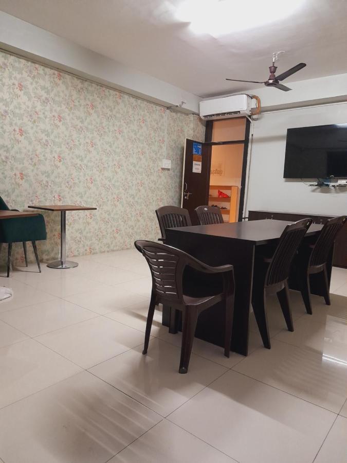 Homestay Ac Dormitory Yeni Delhi Dış mekan fotoğraf