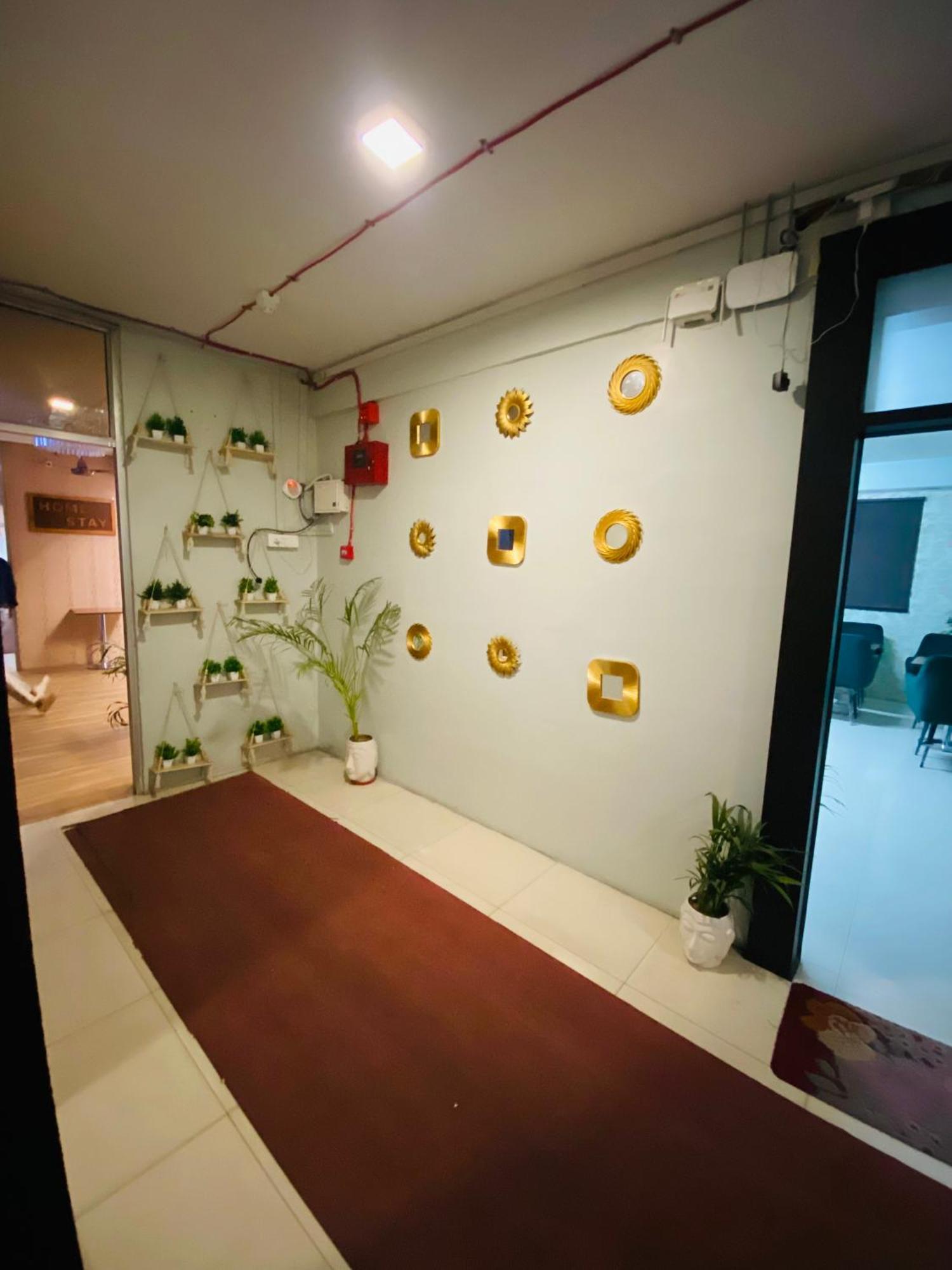 Homestay Ac Dormitory Yeni Delhi Dış mekan fotoğraf