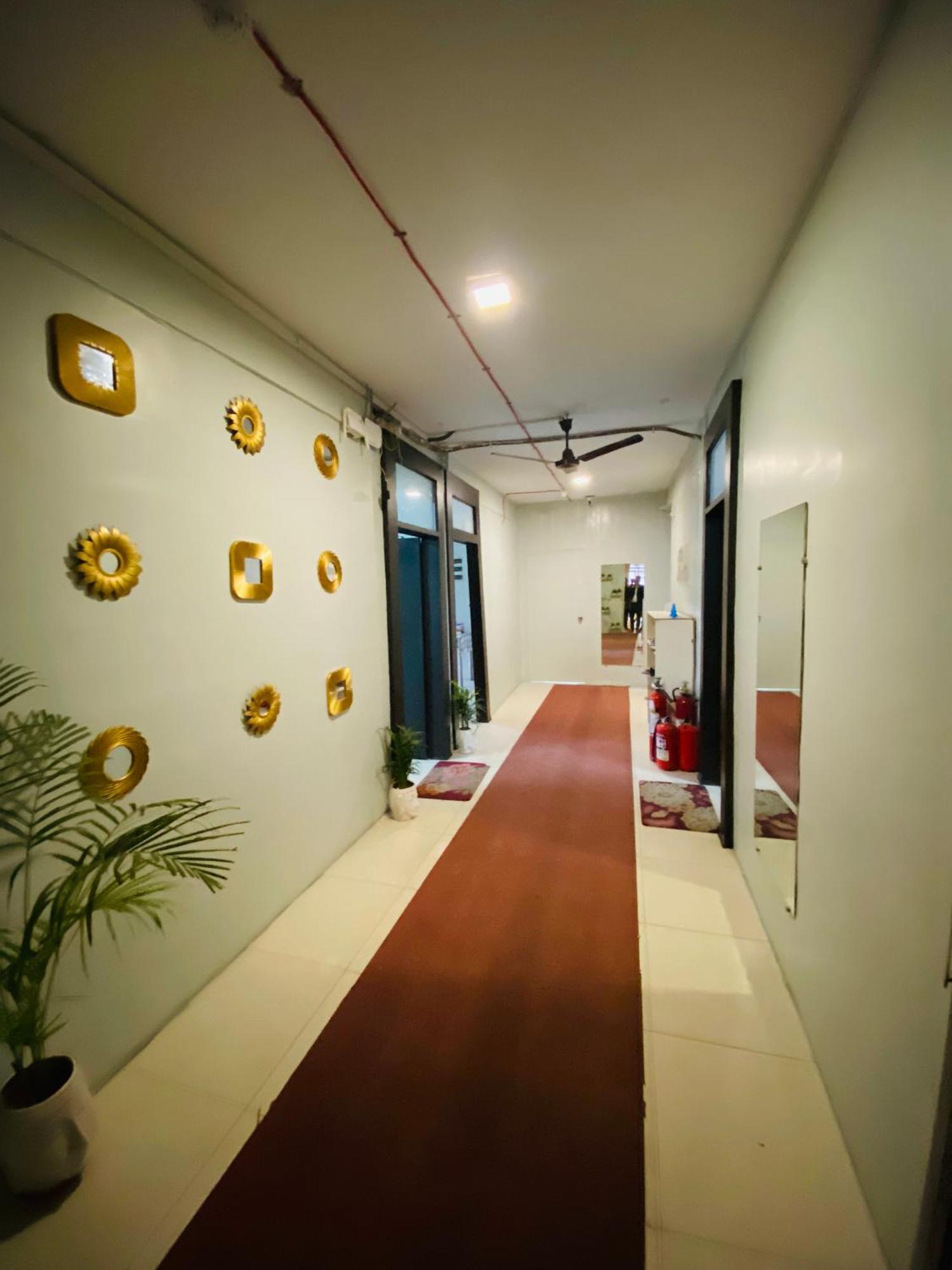 Homestay Ac Dormitory Yeni Delhi Dış mekan fotoğraf