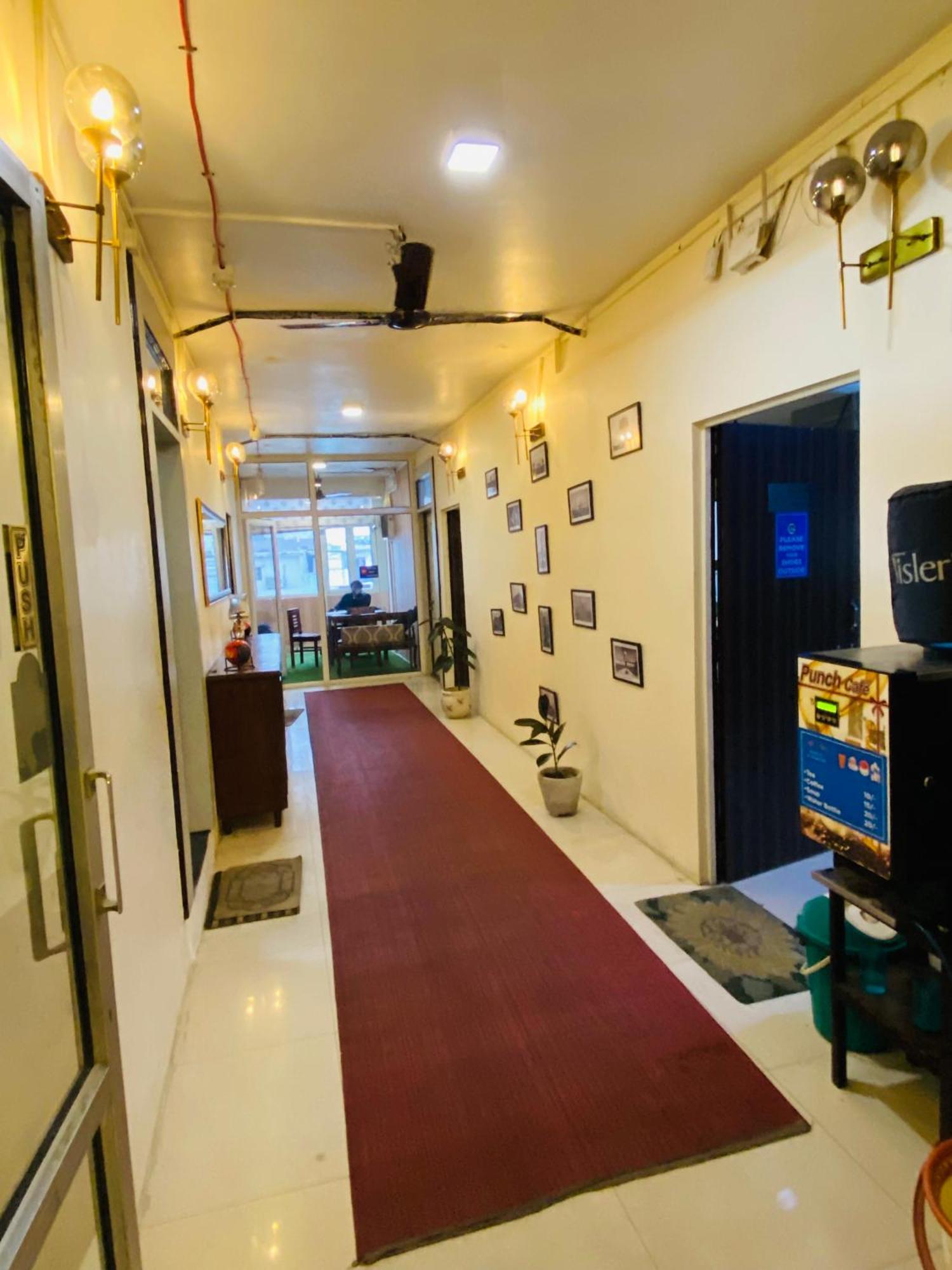 Homestay Ac Dormitory Yeni Delhi Dış mekan fotoğraf