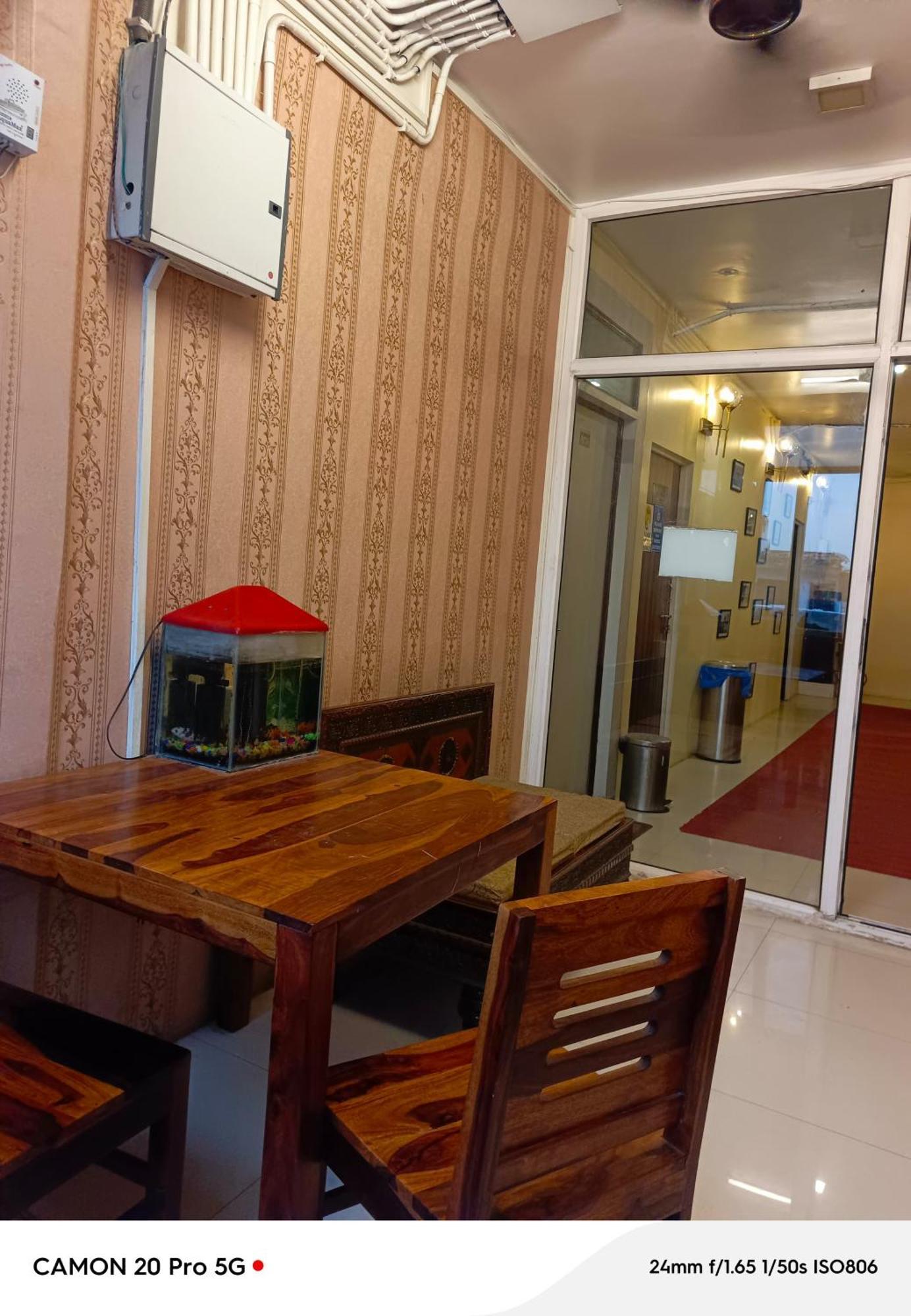 Homestay Ac Dormitory Yeni Delhi Dış mekan fotoğraf
