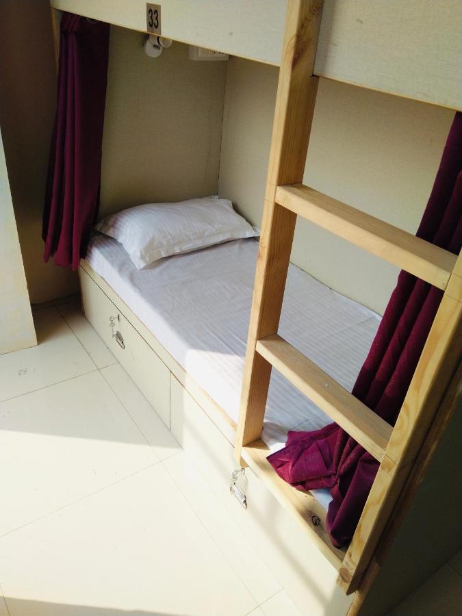 Homestay Ac Dormitory Yeni Delhi Dış mekan fotoğraf